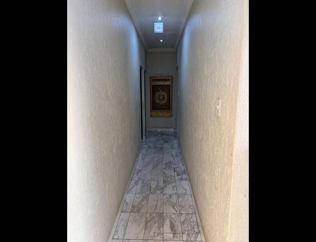 7 BEDROOM HOUSE FOR SALE IN LAUDIUM